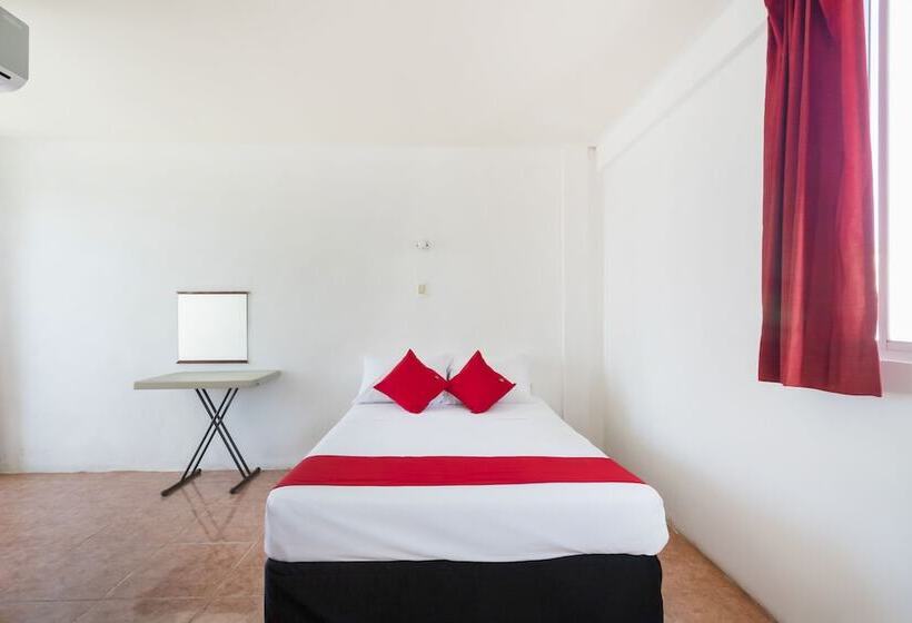 هتل Los Cedros Campeche