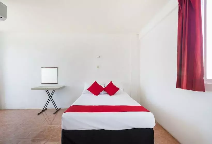 هتل Los Cedros Campeche