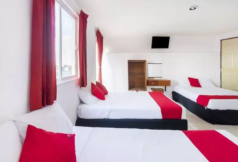 هتل Los Cedros Campeche