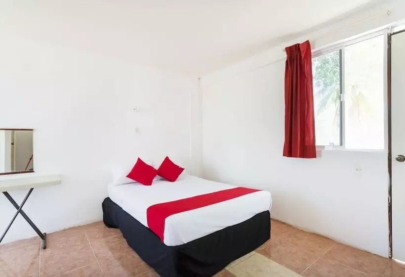 هتل Los Cedros Campeche