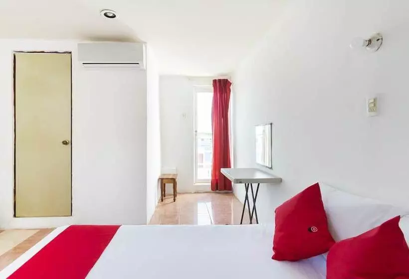 هتل Los Cedros Campeche