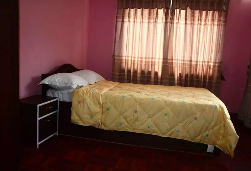 هتل Namaste Home