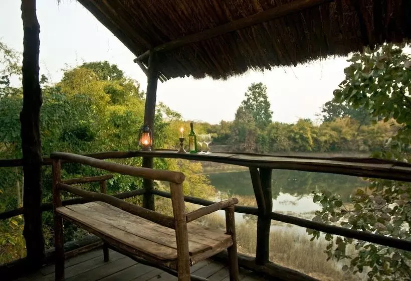 ホテル Pugdundee Safaris  Tree House Hideaway