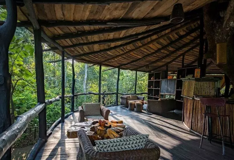 ホテル Pugdundee Safaris  Tree House Hideaway