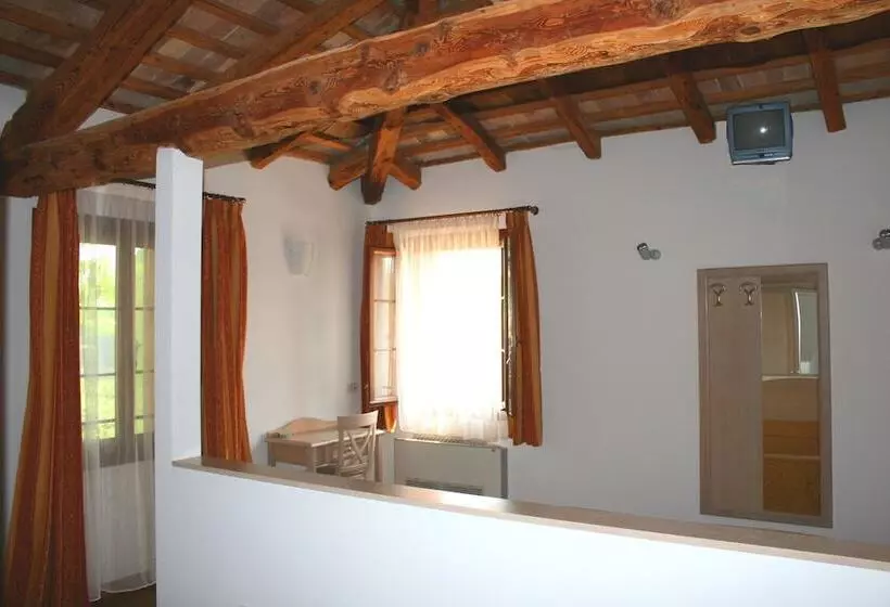 田舎風ホテル Agriturismo La Meridiana