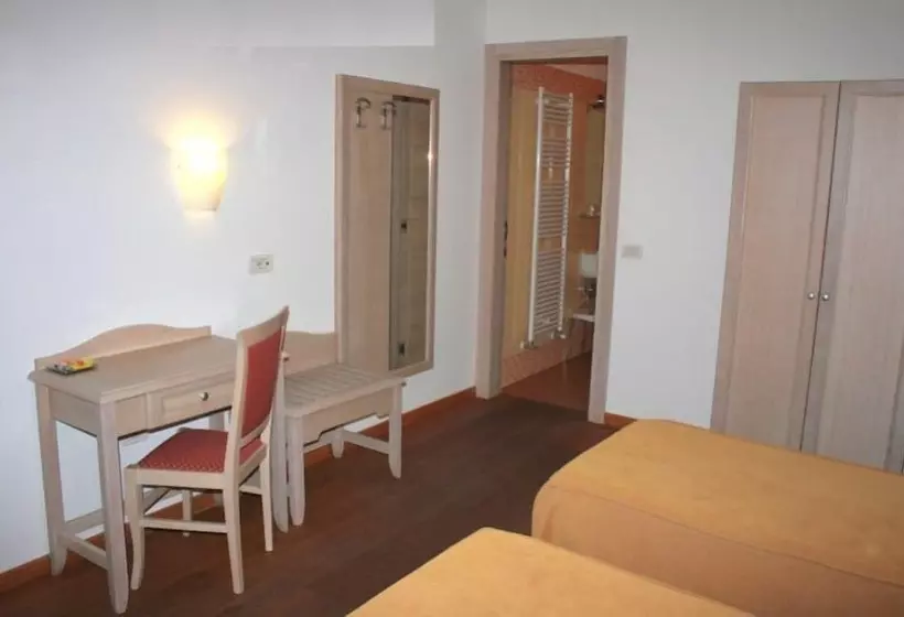 田舎風ホテル Agriturismo La Meridiana