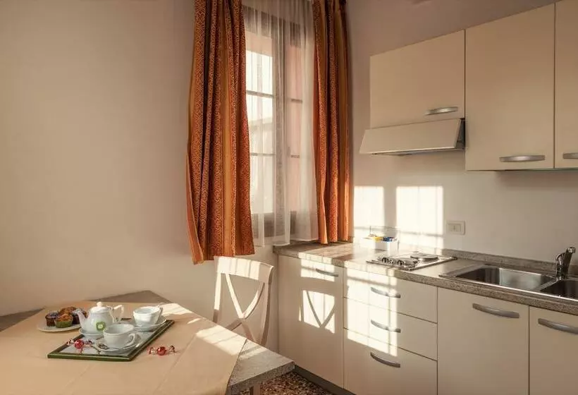 田舎風ホテル Agriturismo La Meridiana