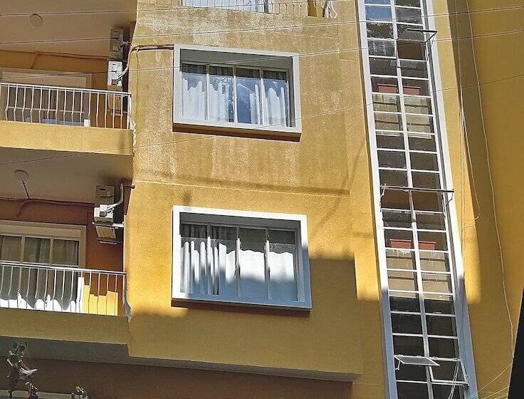 هتل The Grand Meshmosh