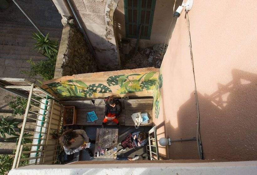 هتل The Grand Meshmosh