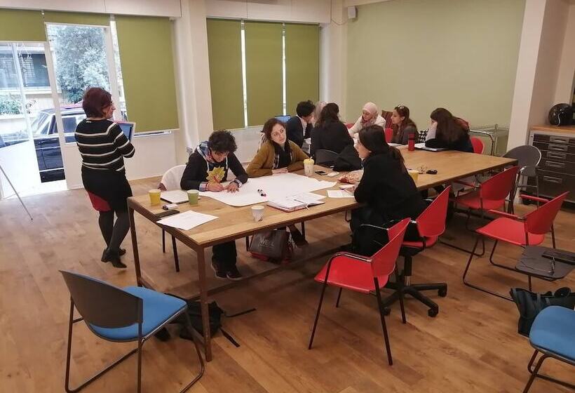 هتل The Grand Meshmosh