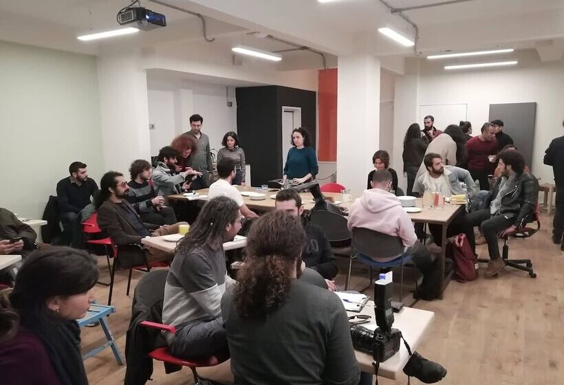 هتل The Grand Meshmosh