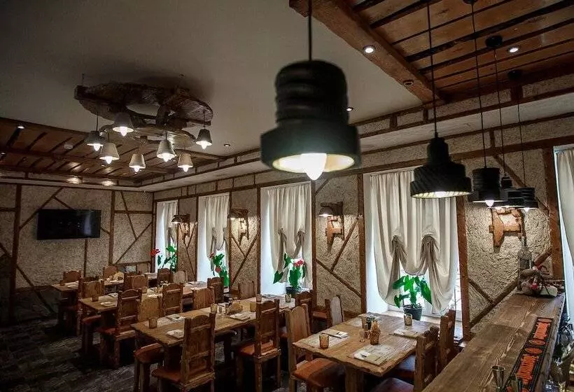 ホテル Usadba Strelingof