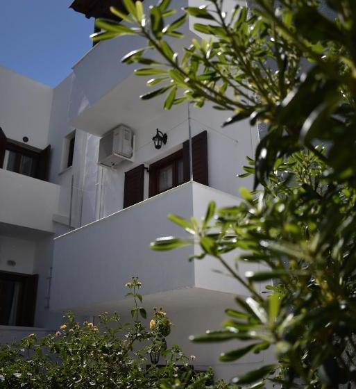 Studios Marina Naxos