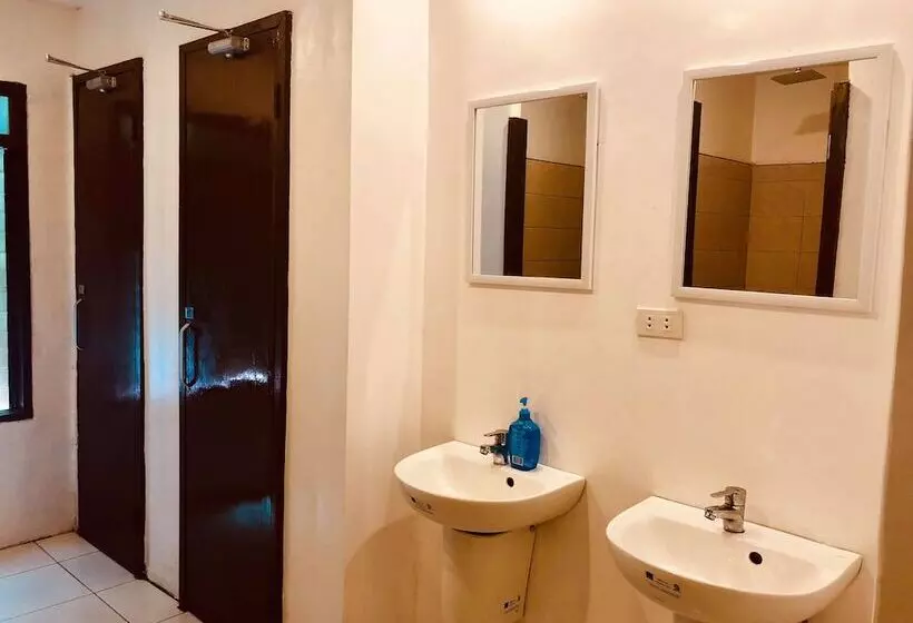 One Hostel El Nido