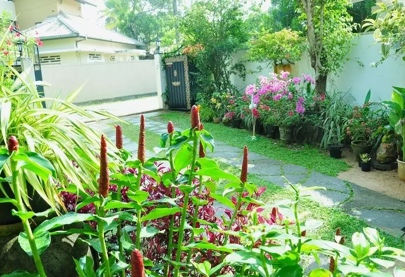 پانسیون Nh Rest House