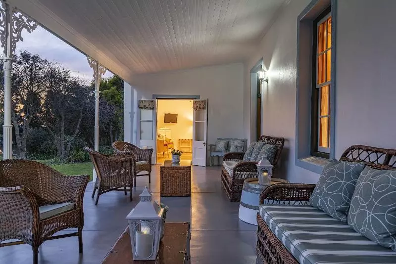 Majatalo L'auberge Chanteclair