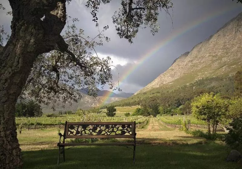 Majatalo L'auberge Chanteclair