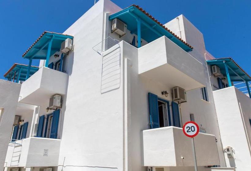 Studios Marina Naxos