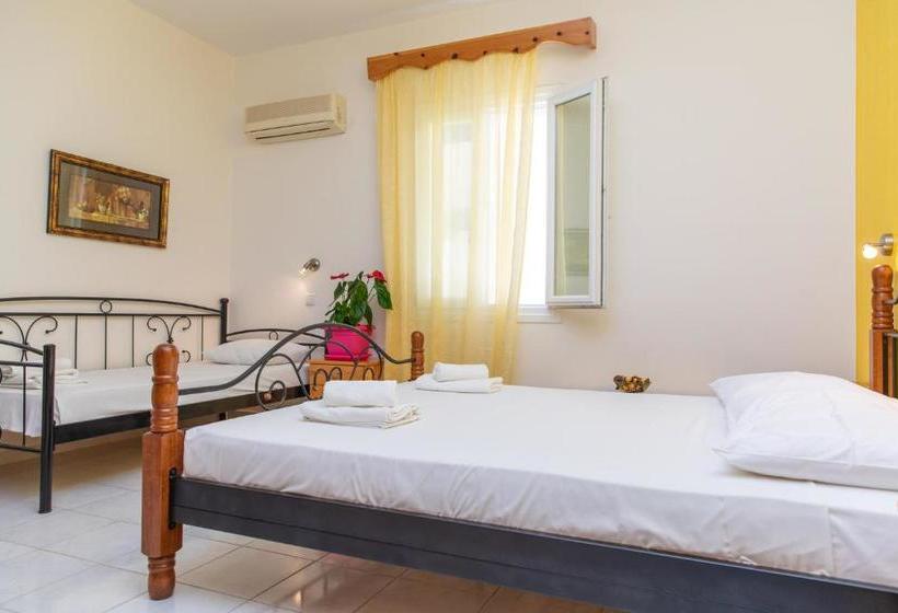 Studios Marina Naxos