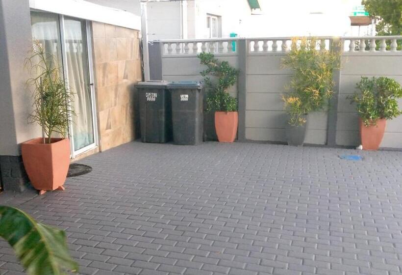 مبيت وإفطار Mitchell S Guesthouse