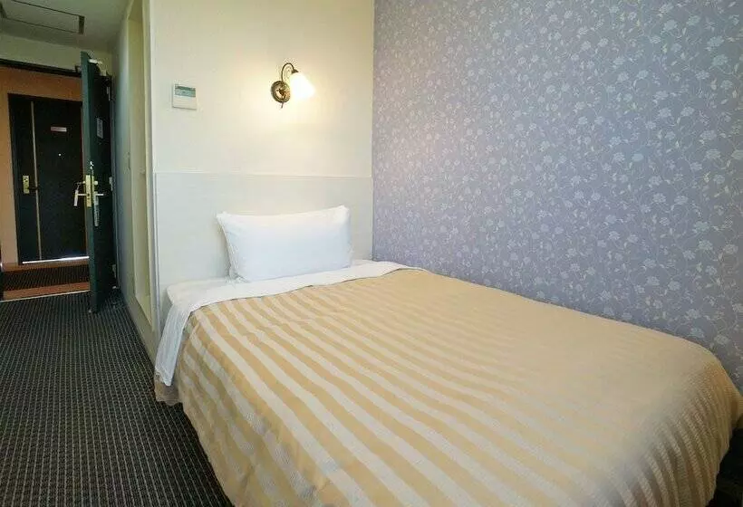 Hotel Brush Up