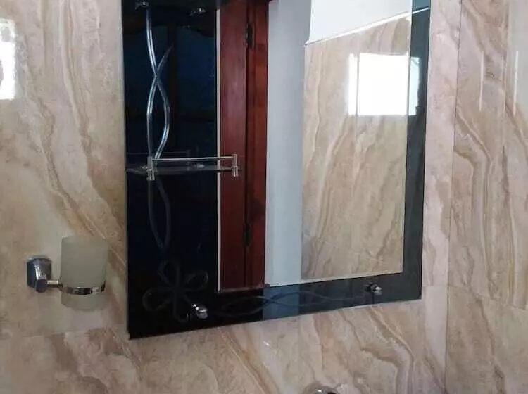 Hotelli Heavens Door Guest Inn