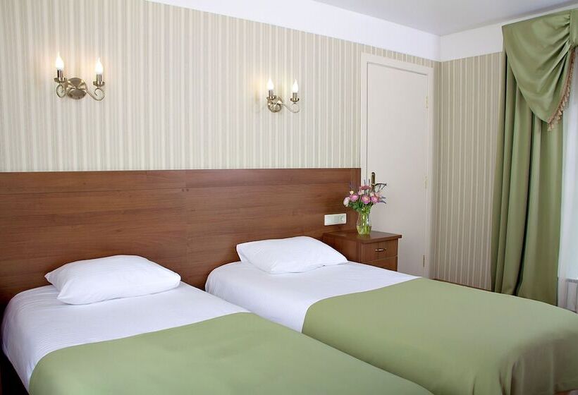 ホテル Moskovskaya Zastava