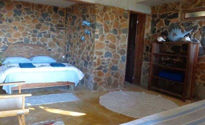 هتل Portal De Avalon