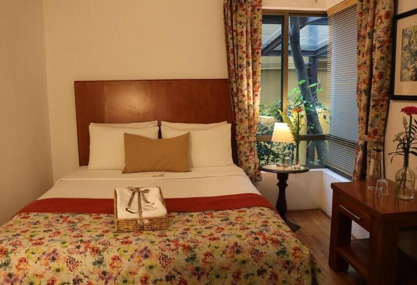 پانسیون Chalet Del Carmen