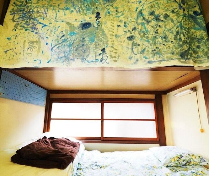 Pensionat Guest House Irodori Kamakura