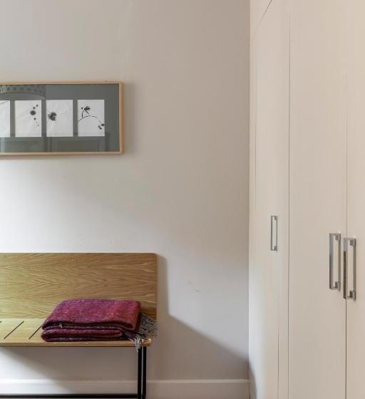 پانسیون Mynavona