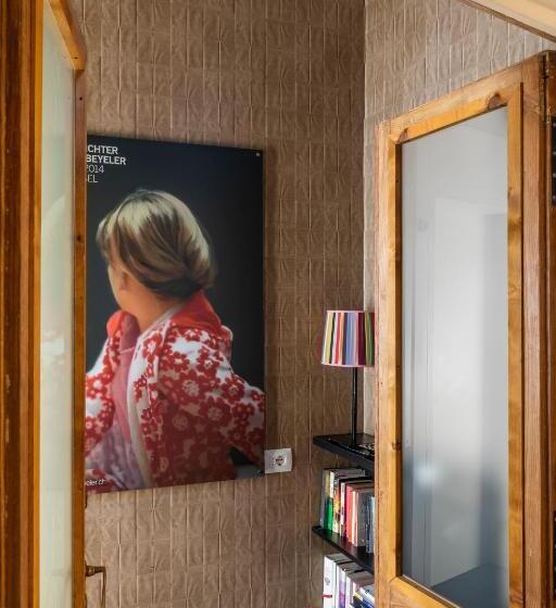 پانسیون Mynavona