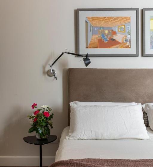 پانسیون Mynavona