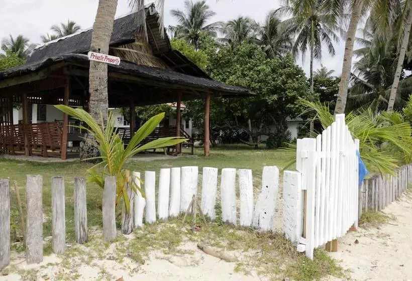پانسیون Yama Beachfront House