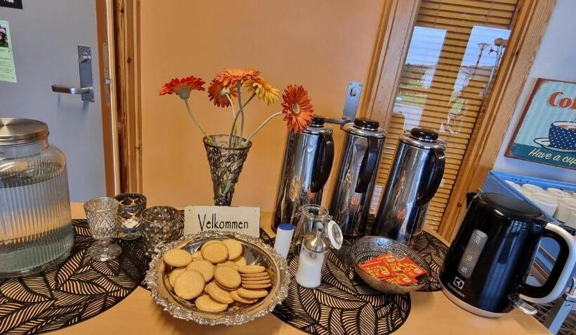 Pulpit Rock Hostel Vaulali