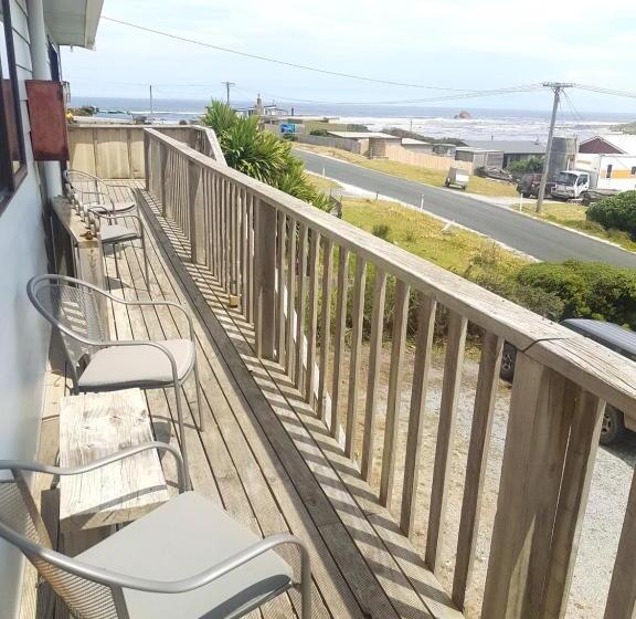 Sunset Holiday Villas