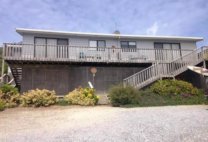 Sunset Holiday Villas