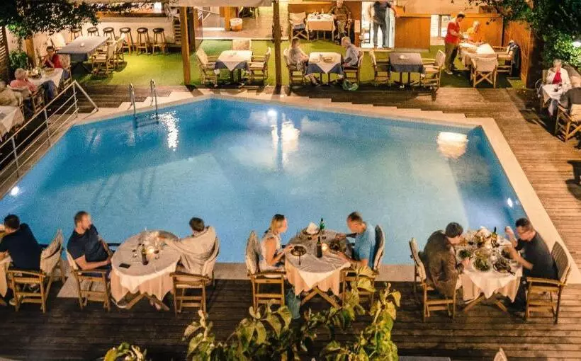 Talos Hotel Apartments