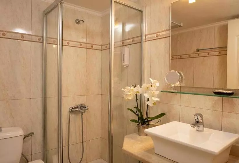 Talos Hotel Apartments