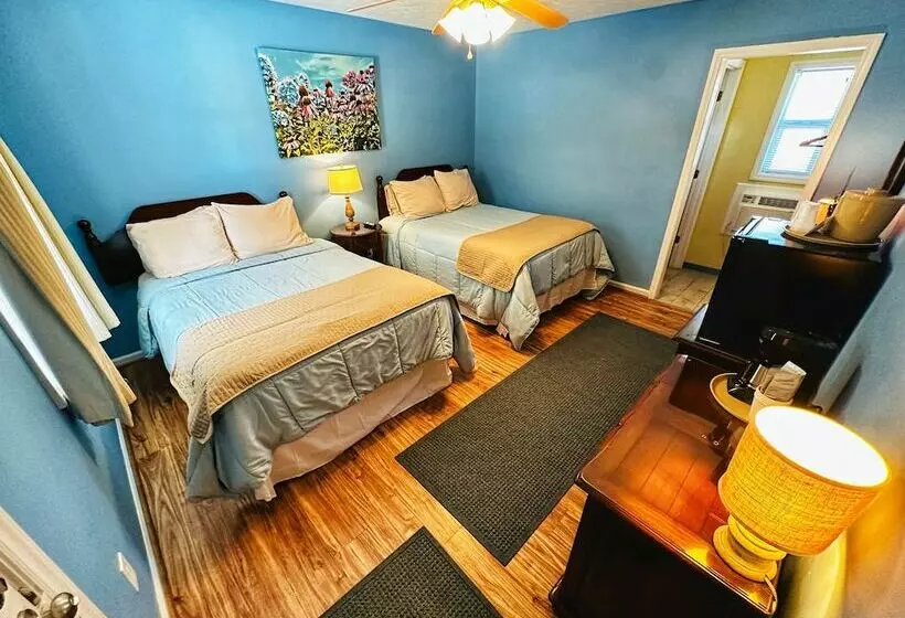 호텔 Alpine Village Inn