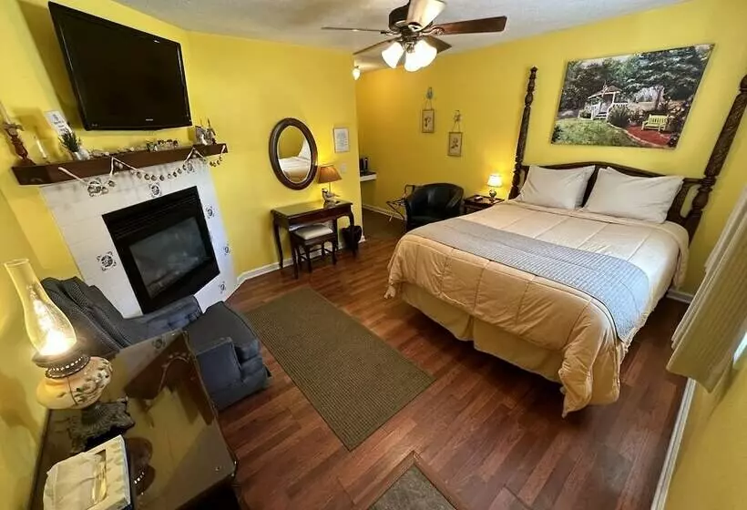 호텔 Alpine Village Inn