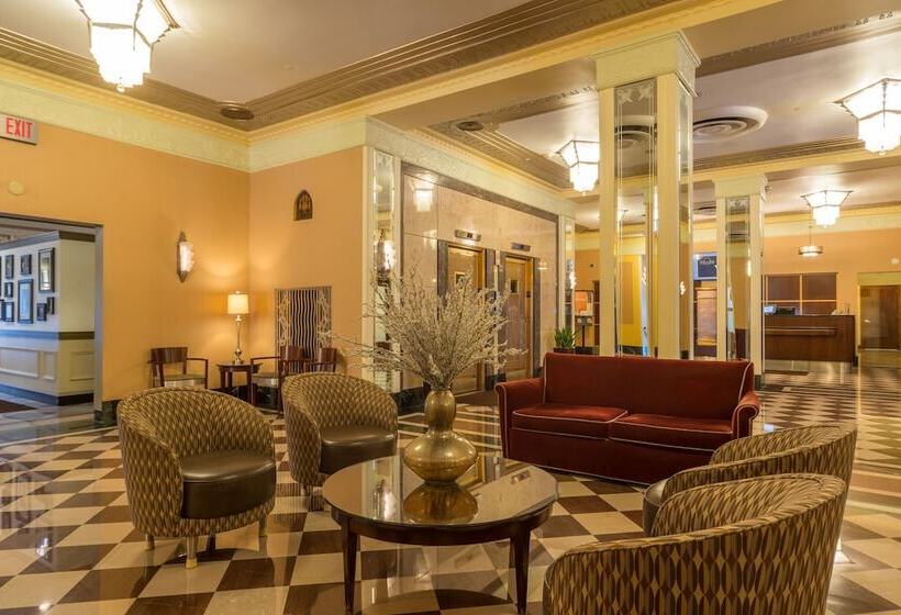 Ambassador Hotel Milwaukee, Trademark Collection By Wyndham