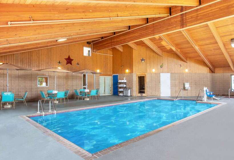 فندق Americinn By Wyndham Calumet