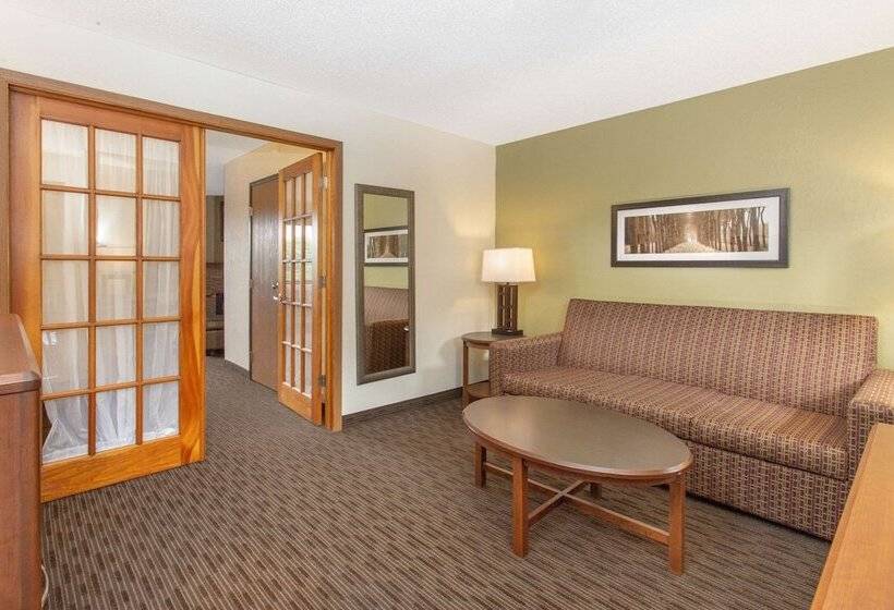 فندق Americinn By Wyndham Calumet