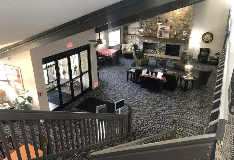 בית מלון כפרי Americinn By Wyndham Crookston U Of M Crookston