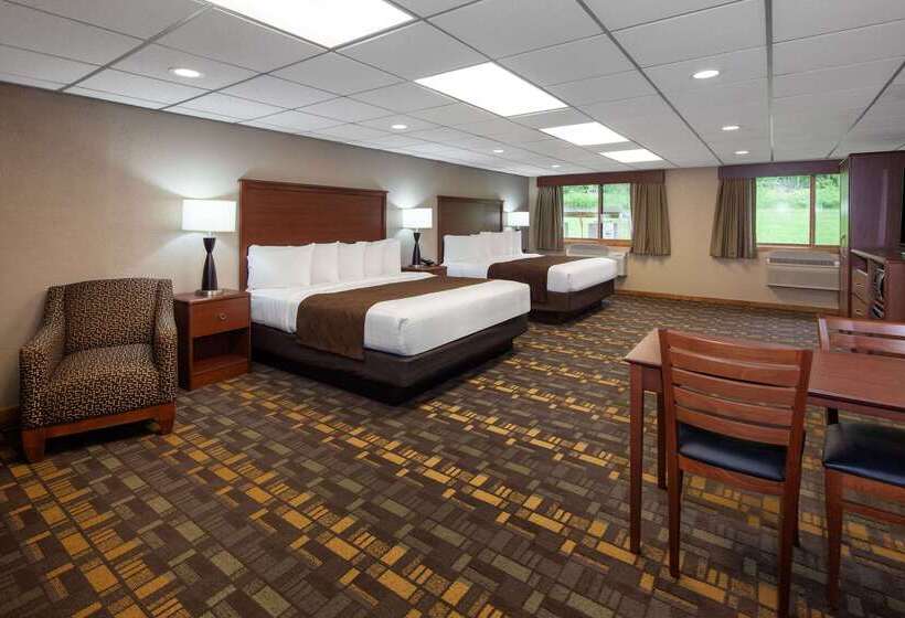 هتل Americinn By Wyndham Ironwood