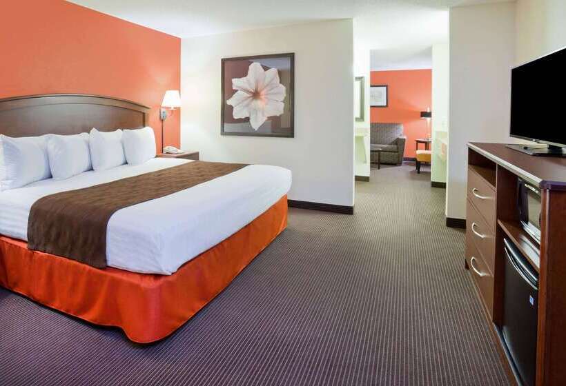 هتل Americinn By Wyndham Ironwood