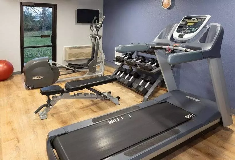 Отель Americinn By Wyndham Plover Stevens Point