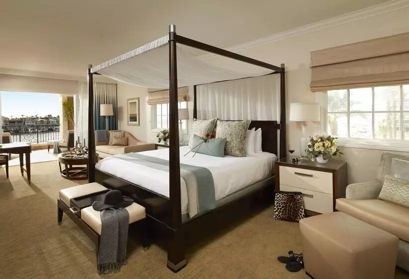 فندق Balboa Bay Resort