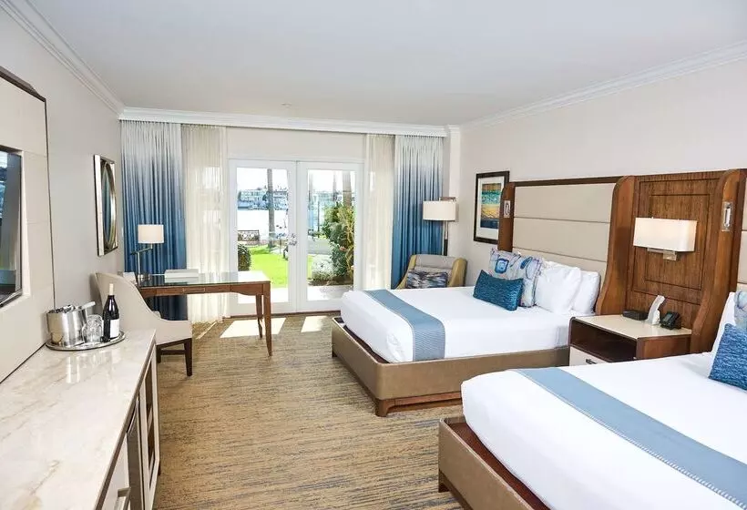 فندق Balboa Bay Resort